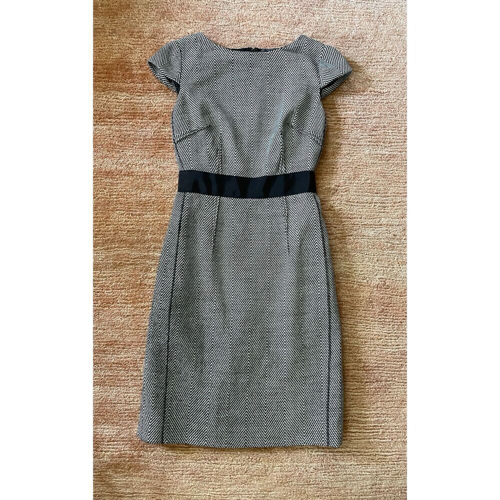 Per Se Wool Blend Dress XS Black White Chevron Belted Lined Career Sheath